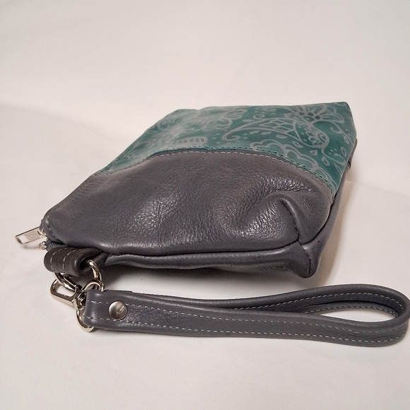 American Jennyn Handmade Pouch In Green And Gray - Picture 5 of 8